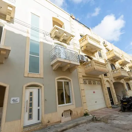 Gozo Apartment-hosted By Sweetstay Għajnsielem