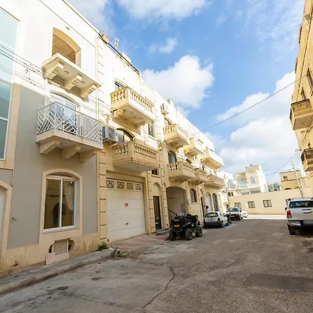 Gozo Apartment-hosted By Sweetstay Lejlighed Għajnsielem
